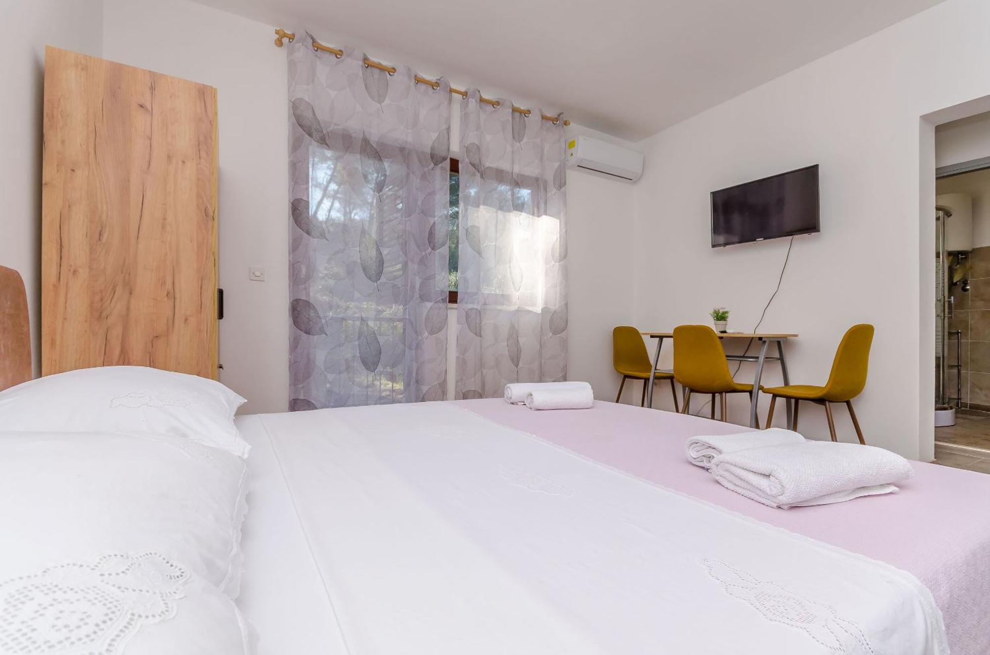 Apartments Tabak Trogir Exterior foto